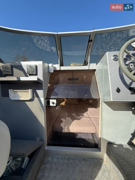 Катер UMS 600 2016 в Миколаєві