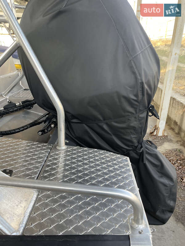 Катер UMS Tuna 585 DC 2021 в Киеве фото 9 Катер UMS Tuna 585 DC 2021 в Киеве