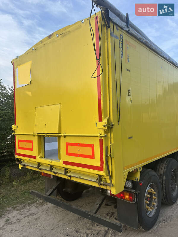 Зерновоз - напівпричіп United Trailers 6017 2008 в Золочеві