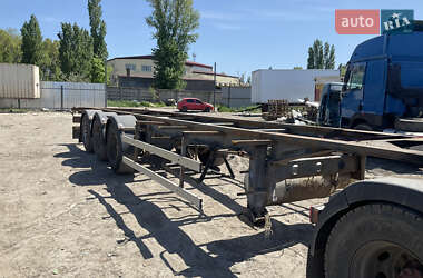 Контейнеровоз напівпричіп Univan RS-139 2004 в 