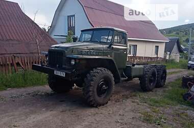 Шасі Урал 375 1973 в Надвірній