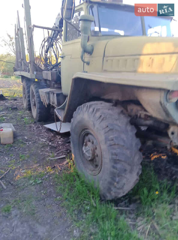 Кран-маніпулятор Урал 375 1990 в Сумах