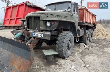Снегоуборочная машина Урал 375 1982 в Днепре