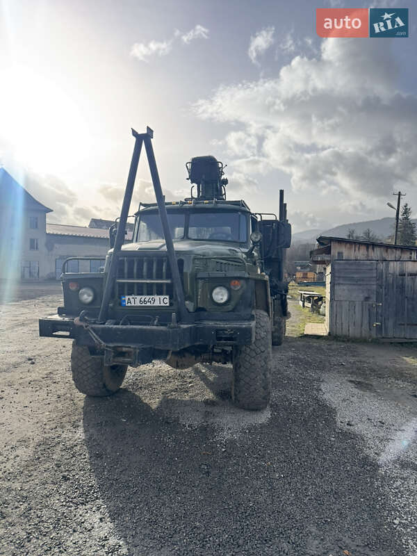 Лесовоз / Сортиментовоз Урал 4230 1995 в Ворохте фото Лесовоз / Сортиментовоз Урал 4230 1995 в Ворохте