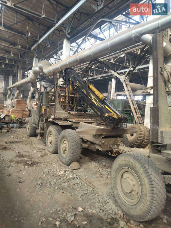 Лесовоз / Сортиментовоз Урал 4320 1989 в Межгорье фото 2 Лесовоз / Сортиментовоз Урал 4320 1989 в Межгорье