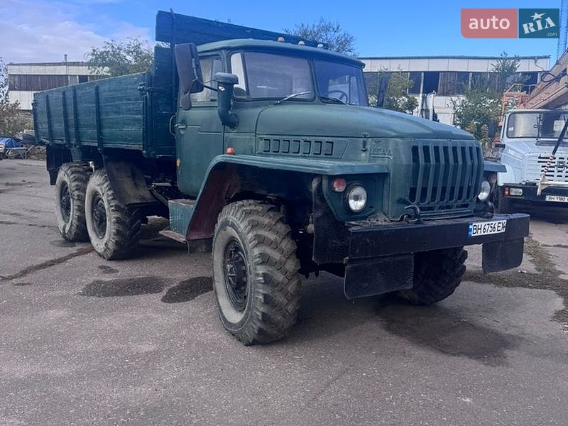Тягач Урал 4320 1990 в Одессе