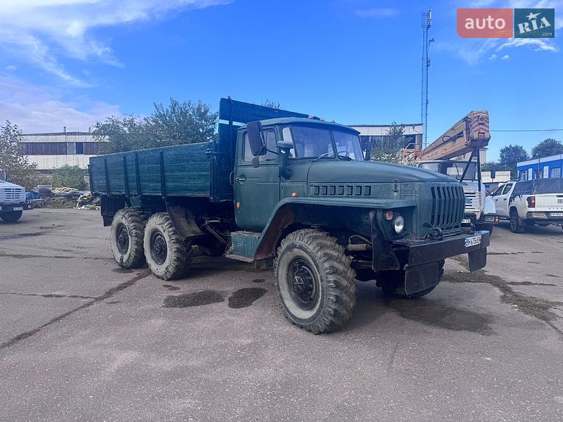 Тягач Урал 4320 1990 в Одессе