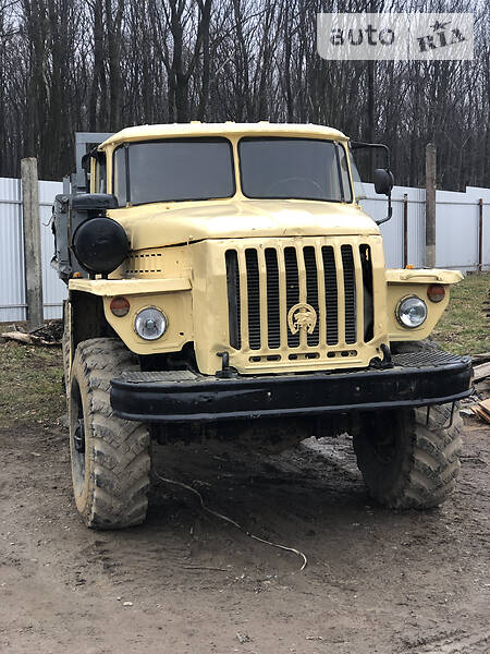 Самосвал Урал 5557 1991 в Черновцах фото 5 Самосвал Урал 5557 1991 в Черновцах