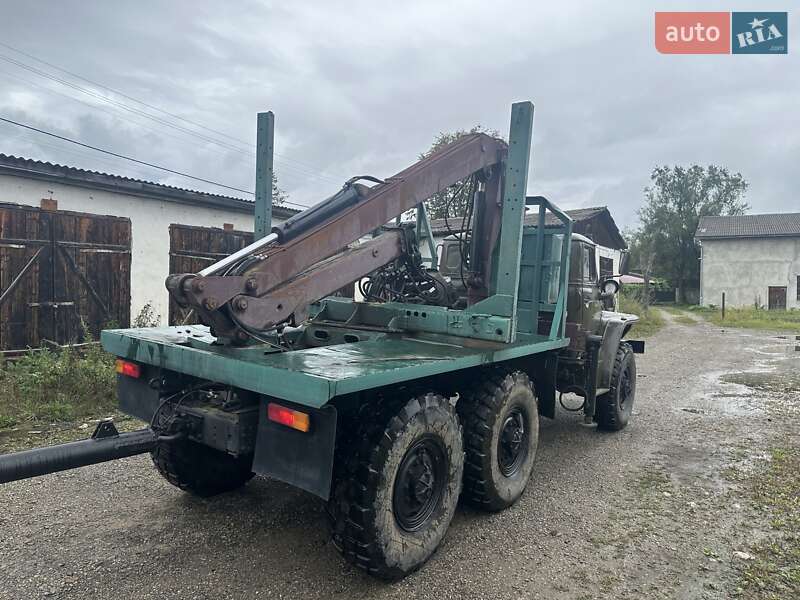 Лесовоз / Сортиментовоз Урал 5557 1987 в Делятине