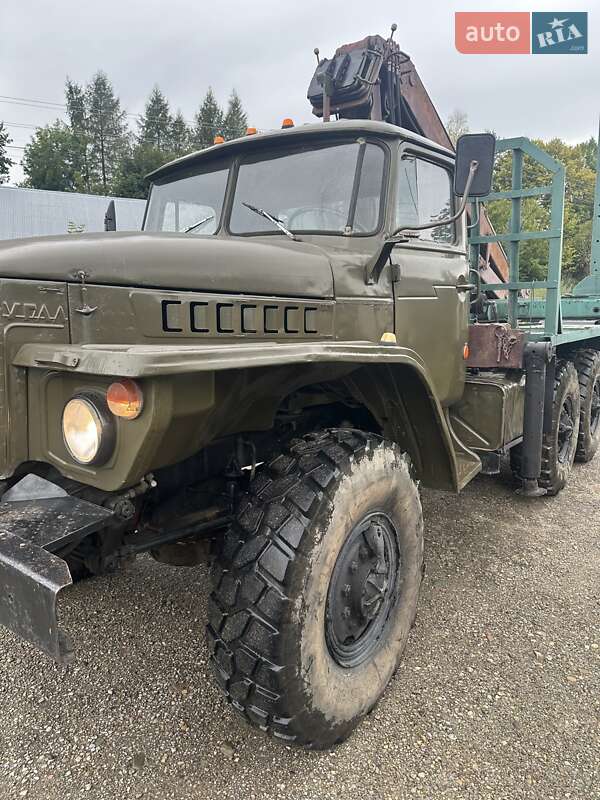 Лесовоз / Сортиментовоз Урал 5557 1987 в Делятине