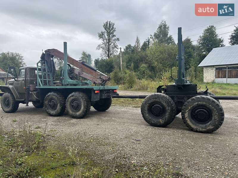 Лесовоз / Сортиментовоз Урал 5557 1987 в Делятине