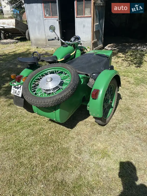 Мотоцикл с коляской Урал 650 1974 в 