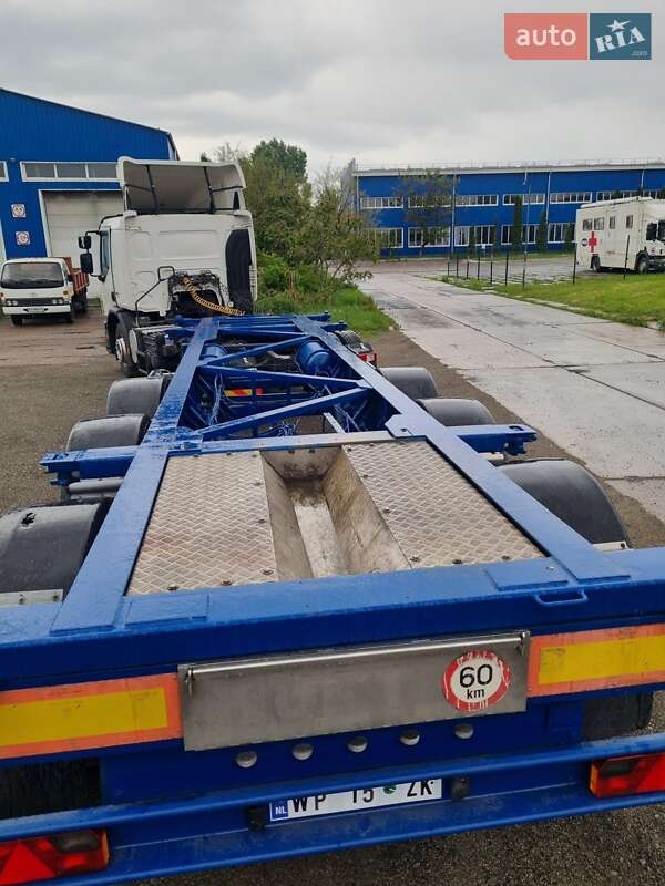 Контейнеровоз напівпричіп Van Hool 3-AS 2002 в Броварах