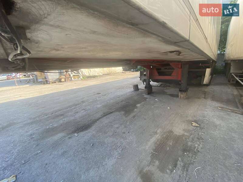 Рефрижератор напівпричіп Van Hool 3B0040 2003 в Дніпрі