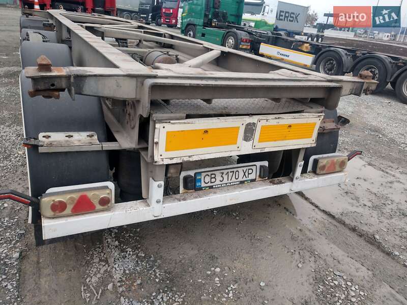 Контейнеровоз напівпричіп Van Hool 3B0062 2004 в Одесі