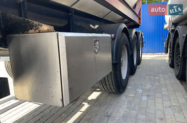 Цистерна напівпричіп Van Hool 3B2013AA 2000 в Кременчуці
