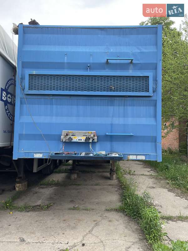 Бортовий напівпричіп Van Hool 3B2017 2002 в Лубнах