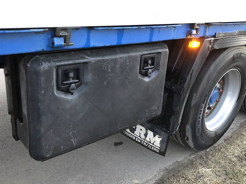 Тентованный борт (штора) - полуприцеп Van Hool 3В0064 2004 в Жидачове