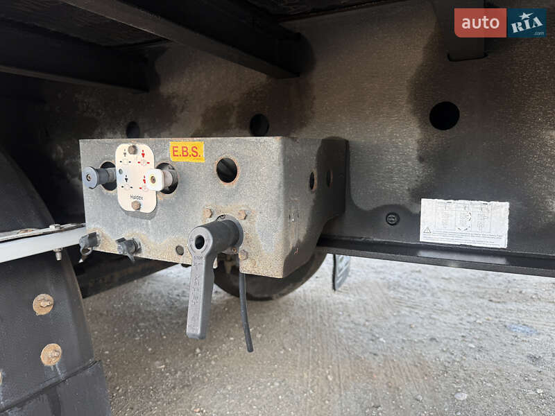 Тентований борт (штора) - напівпричіп Van Hool 3В0070 2007 в Києві фото 18 Тентований борт (штора) - напівпричіп Van Hool 3В0070 2007 в Києві