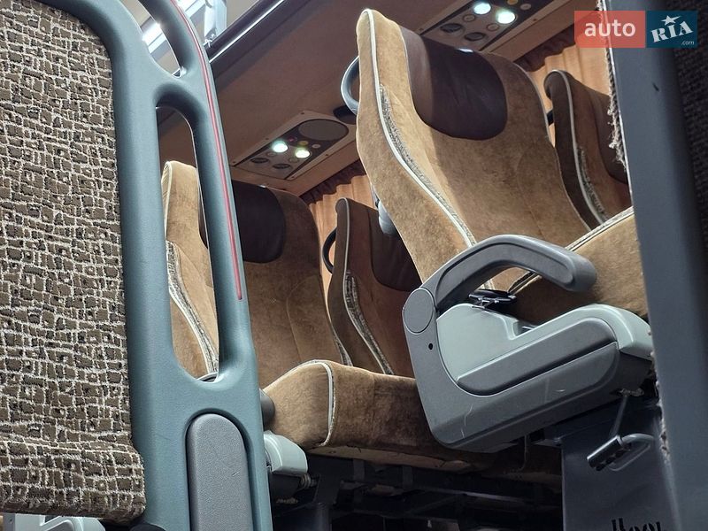 Туристический / Междугородний автобус Van Hool 927 2011 в Одессе