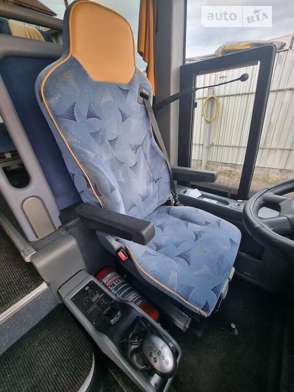 Туристичний / Міжміський автобус Van Hool Acron 2011 в Мукачевому фото 18 Туристичний / Міжміський автобус Van Hool Acron 2011 в Мукачевому