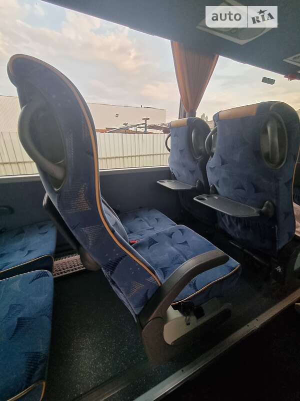Туристичний / Міжміський автобус Van Hool Acron 2011 в Мукачевому фото 28 Туристичний / Міжміський автобус Van Hool Acron 2011 в Мукачевому