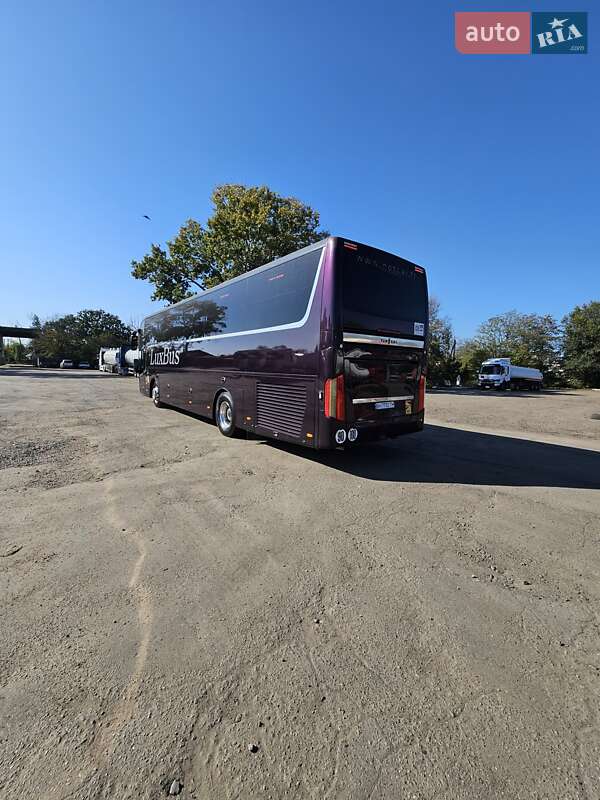 Туристический / Междугородний автобус Van Hool Acron 2013 в Измаиле