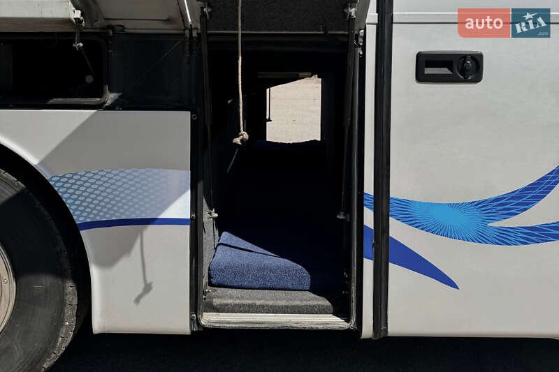 Туристичний / Міжміський автобус Van Hool Acron 2010 в Дніпрі фото 16 Туристичний / Міжміський автобус Van Hool Acron 2010 в Дніпрі