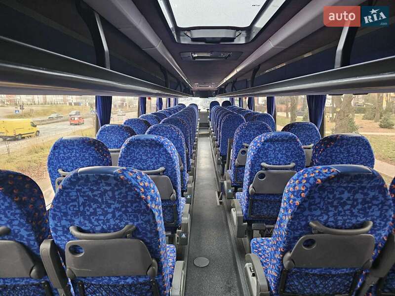 Туристичний / Міжміський автобус Van Hool Altano 2002 в Львові