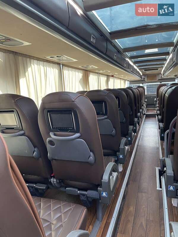 Туристичний / Міжміський автобус Van Hool Altano 2011 в Львові