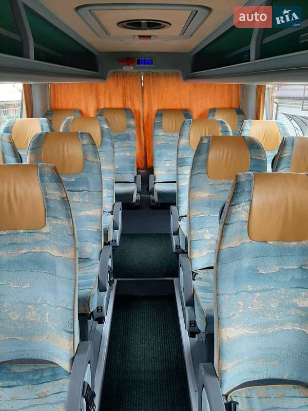 Туристический / Междугородний автобус Van Hool Astron 2010 в Киеве