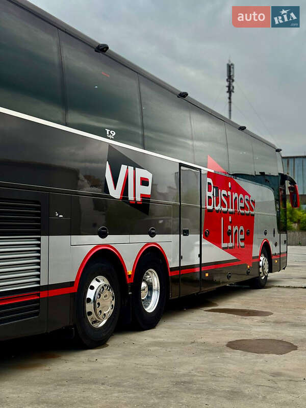 Туристичний / Міжміський автобус Van Hool Astron 2006 в Чернівцях