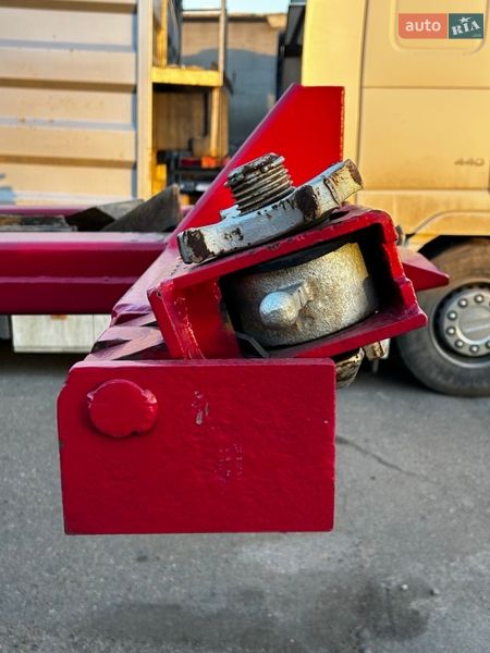 Контейнеровоз Van Hool S 2004 в Одессе