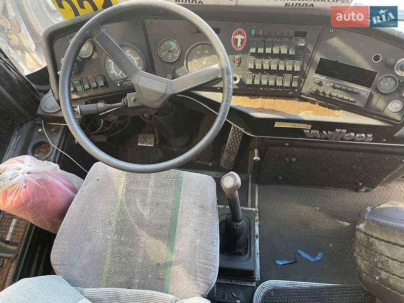 Туристичний / Міжміський автобус Van Hool T815 1993 в Києві