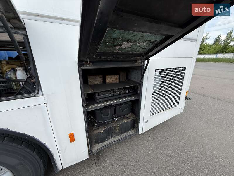 Туристичний / Міжміський автобус Van Hool T816 1999 в Києві фото 33 Туристичний / Міжміський автобус Van Hool T816 1999 в Києві
