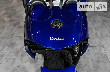 Трицикл Vanderhall Venice Speedster 2018 в 