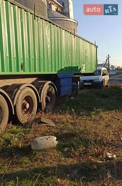 Контейнеровоз полуприцеп ВАРЗ 9996 2001 в Лубнах