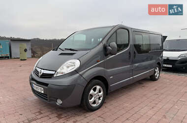 Минивэн Vauxhall Vivaro 2014 в Теребовле
