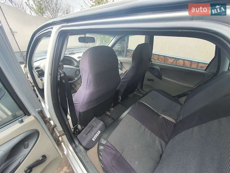 Универсал ВАЗ / Lada 1117 Калина 2008 в Борзне