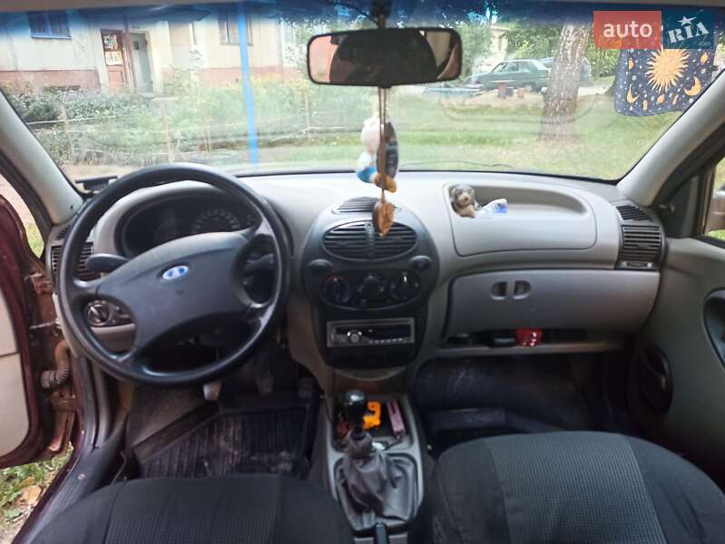 Универсал ВАЗ / Lada 1117 Калина 2010 в Чернигове фото 4 Универсал ВАЗ / Lada 1117 Калина 2010 в Чернигове