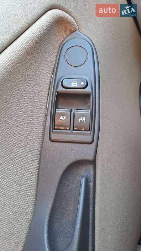 Универсал ВАЗ / Lada 1117 Калина 2011 в Желтых Водах