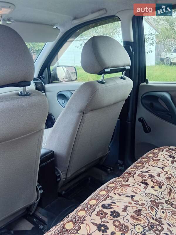 Универсал ВАЗ / Lada 1117 Калина 2010 в Рожнятове фото 2 Универсал ВАЗ / Lada 1117 Калина 2010 в Рожнятове