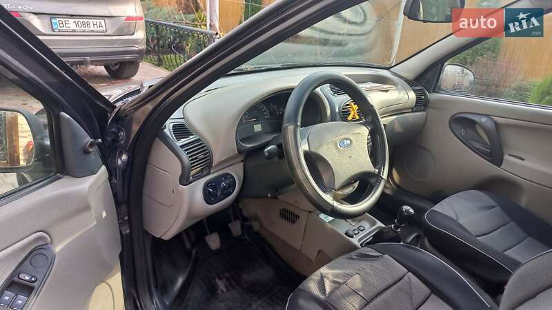 Универсал ВАЗ / Lada 1117 Калина 2008 в Врадиевке