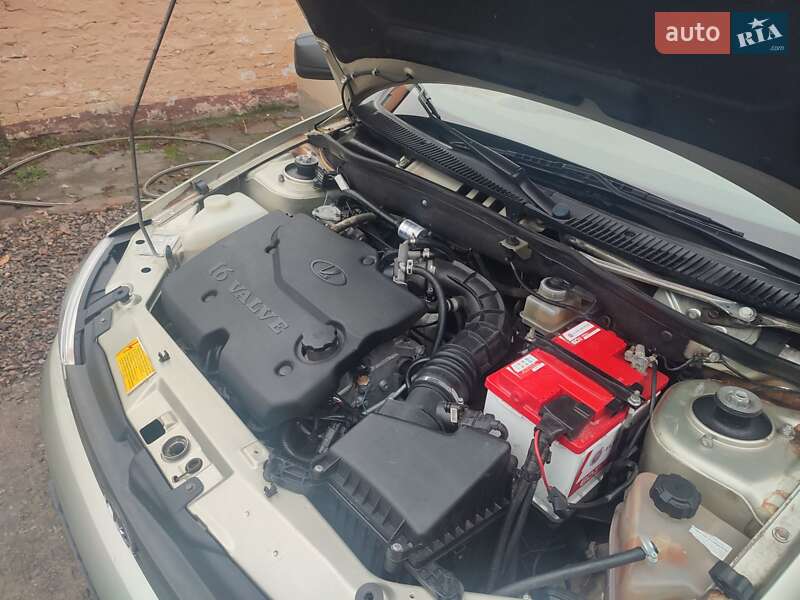 Универсал ВАЗ / Lada 1117 Калина 2010 в Запорожье фото 16 Универсал ВАЗ / Lada 1117 Калина 2010 в Запорожье