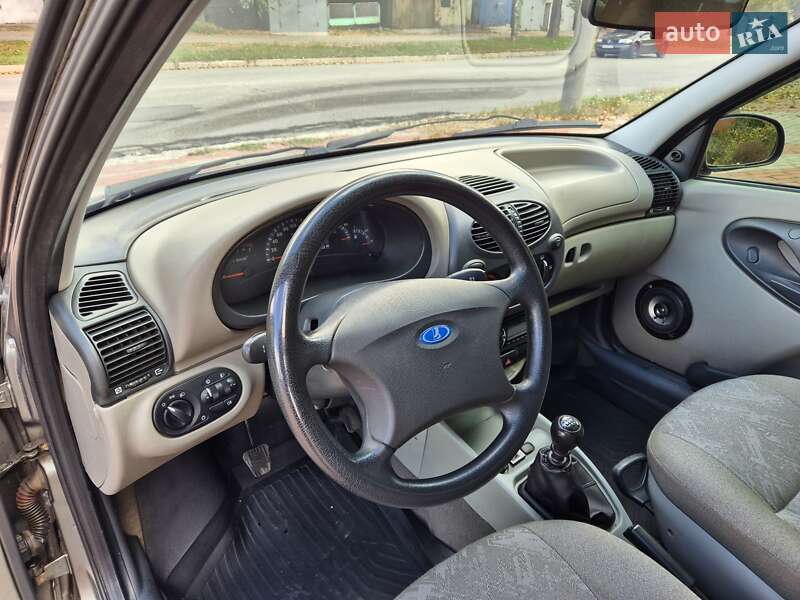 Универсал ВАЗ / Lada 1117 Калина 2008 в Запорожье