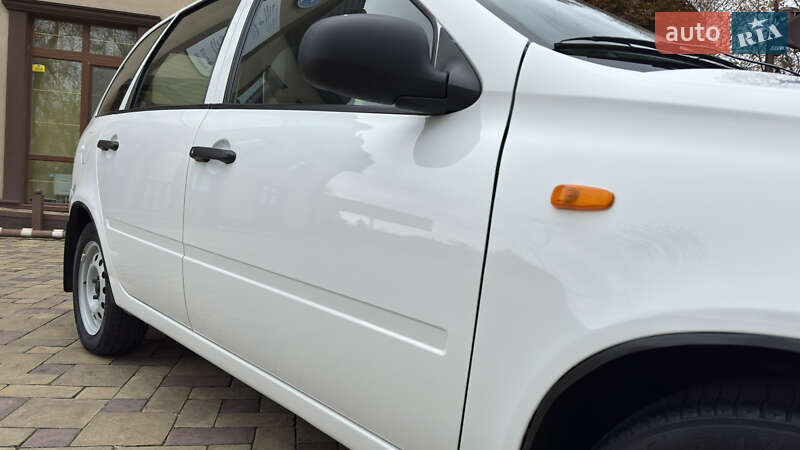 Универсал ВАЗ / Lada 1117 Калина 2009 в Кременчуге