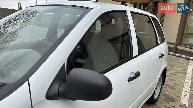 Универсал ВАЗ / Lada 1117 Калина 2009 в Кременчуге