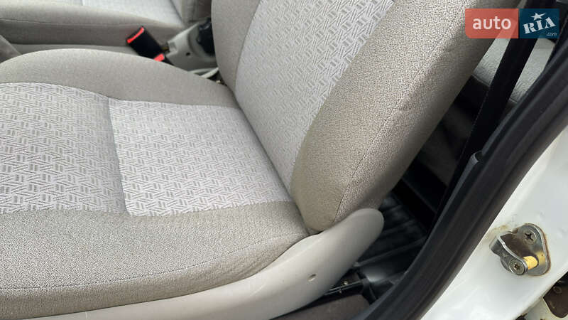 Универсал ВАЗ / Lada 1117 Калина 2009 в Кременчуге