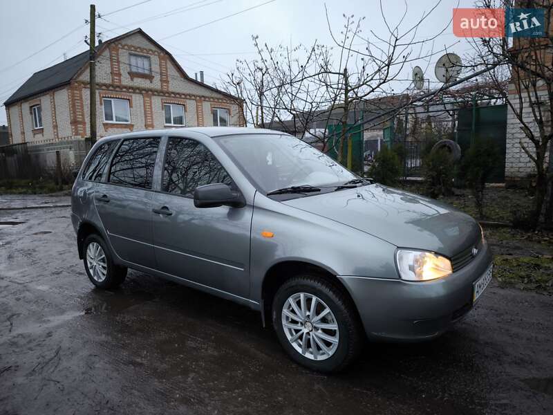 Универсал ВАЗ / Lada 1117 Калина 2010 в Казатине