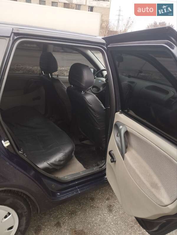 Универсал ВАЗ / Lada 1117 Калина 2009 в Чернигове